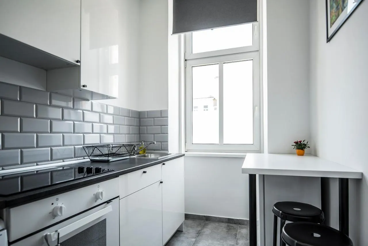 Gloriette Aparts - Wien Schoenbrunn Apartman Bécs