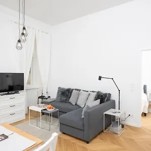 Hideaway Brigittenau Apartment