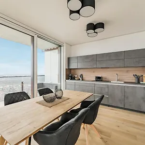 Diamondview Luxury Apartment