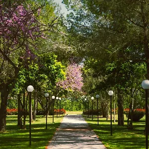 green-park-divjake.albaniahotels.org/