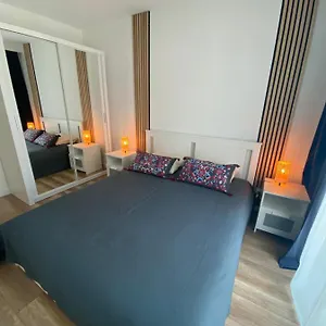 zkontrolujte dostupnost