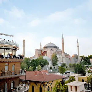 Side Istanbul